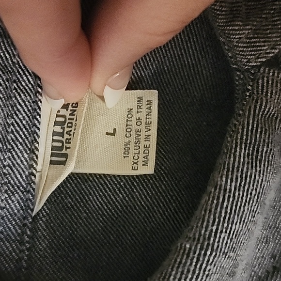 Deluth button up women's shirt - Picture 2 of 4